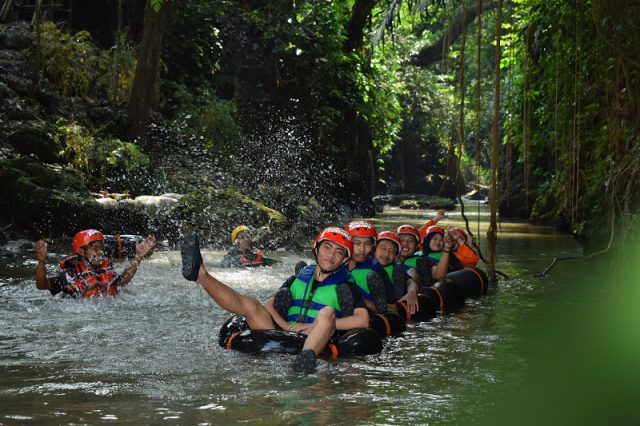 karst tubing jogja