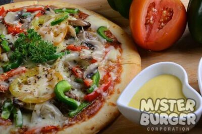 Mister Burger Bagikan 3.000 Potong Pizza Gratis, Mau? 1