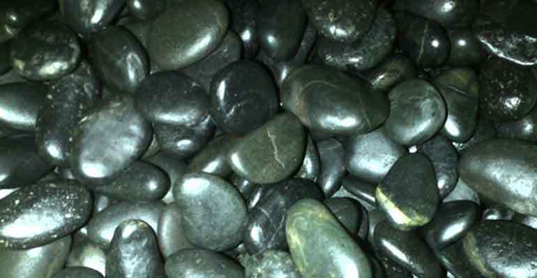  Batu  Badar Besi  Hitam Bukan Sembarang Batu  Akik Tapi Juga 