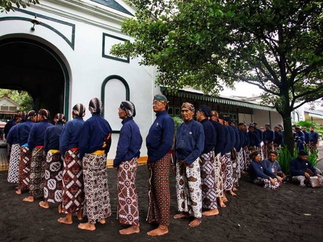 abdi dalem keraton jogja