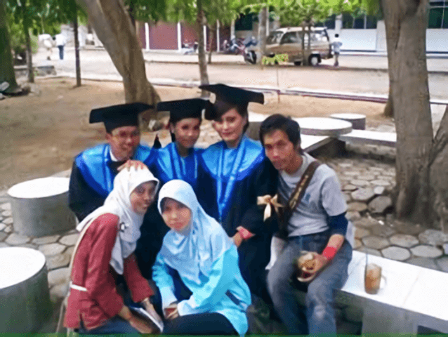 wisuda sarjana