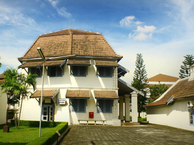 benteng vredeburg