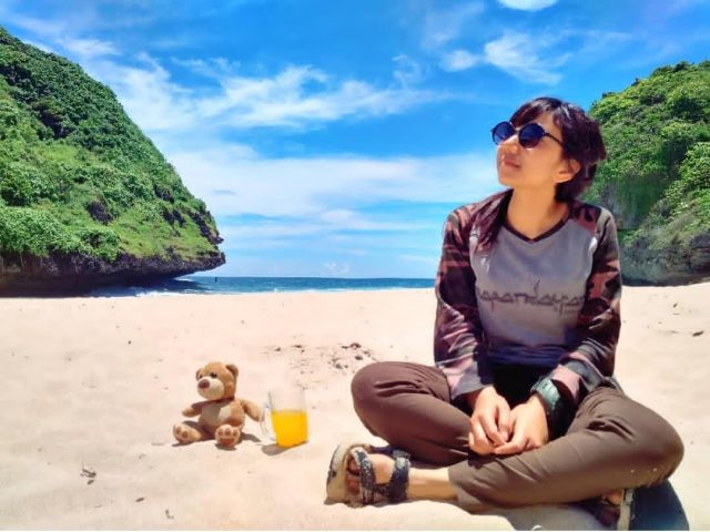 pantai greweng gunungkidul