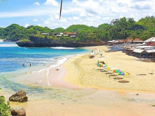 pantai drini jogja