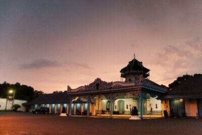 kraton surakarta atau solo