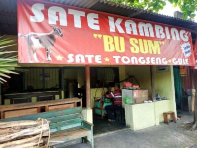 sate kambing bu sum